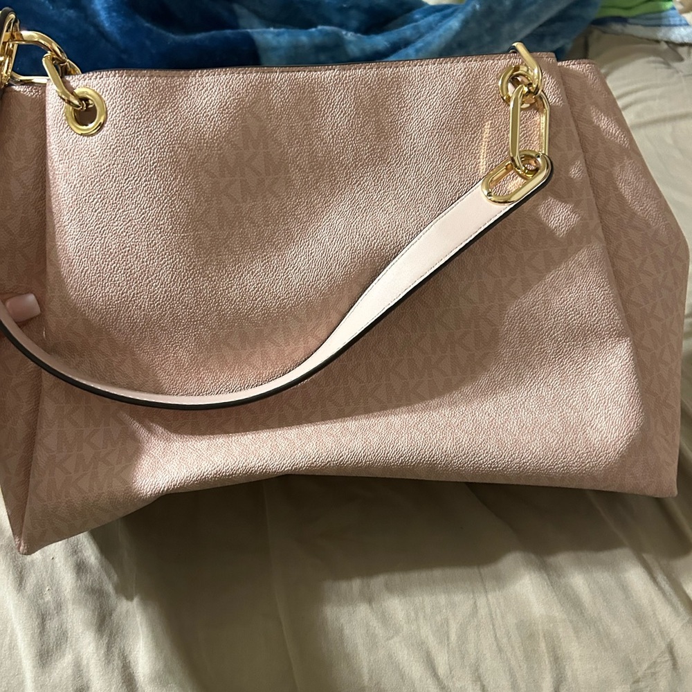 Michael lord pink and white purse